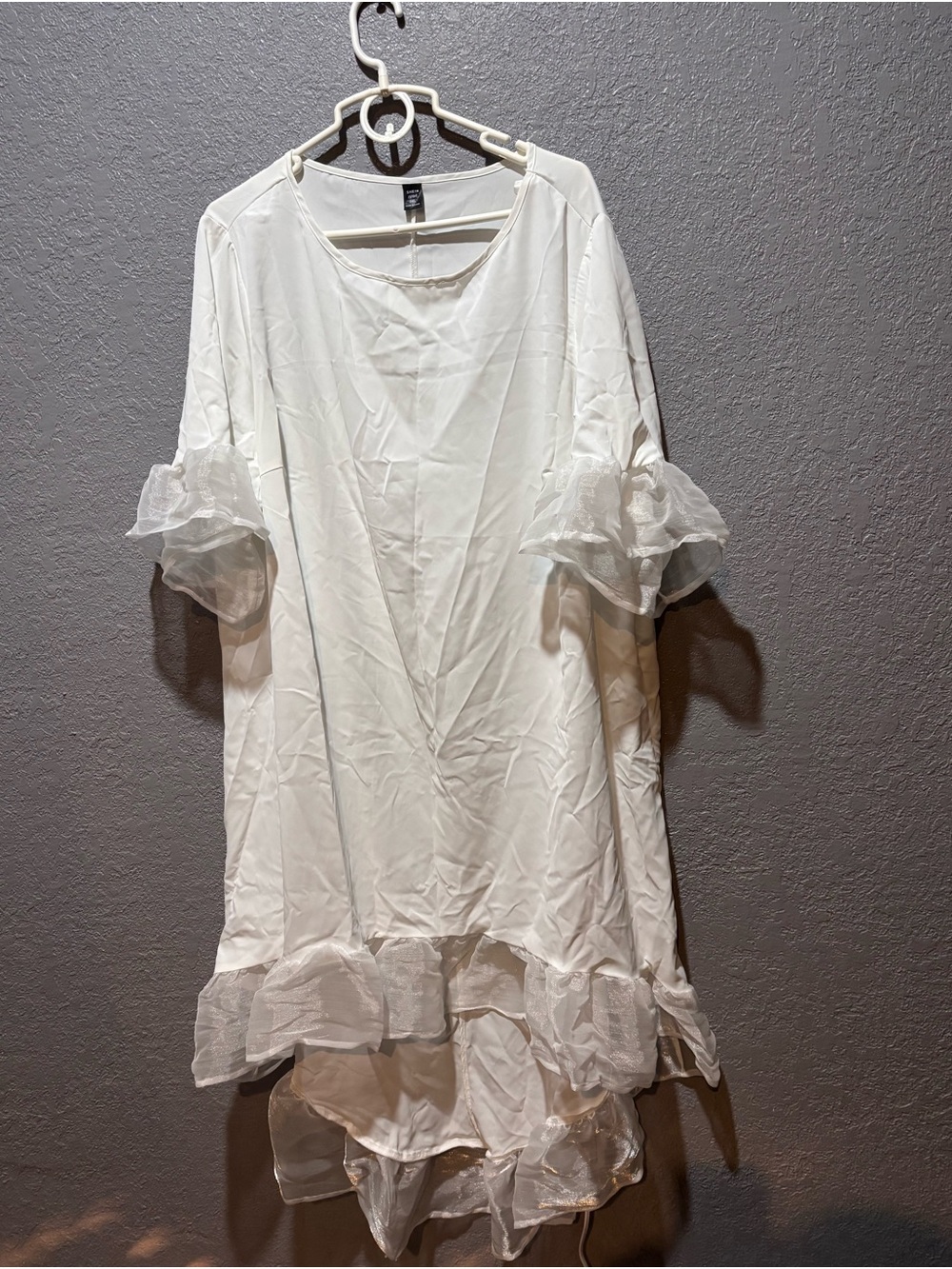 SHEIN White Ruffle Sleeve & Hem Tunic Dress